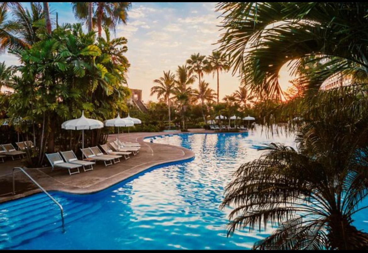 Grand Luxxe With Free Golf