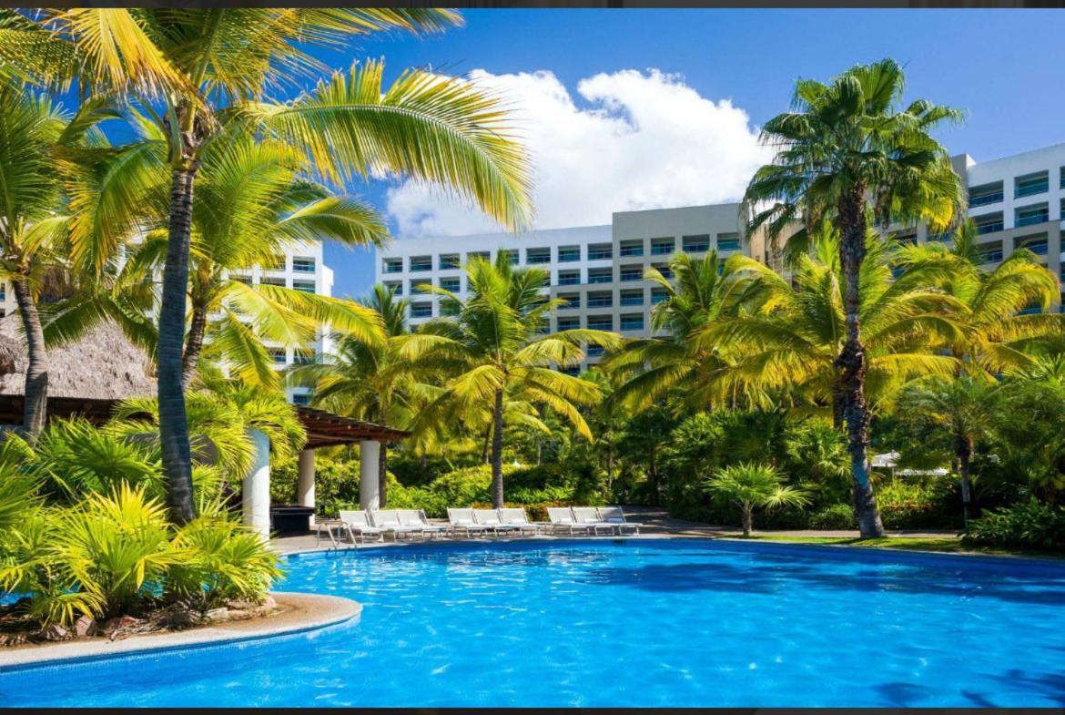 Grand Luxxe With Free Golf