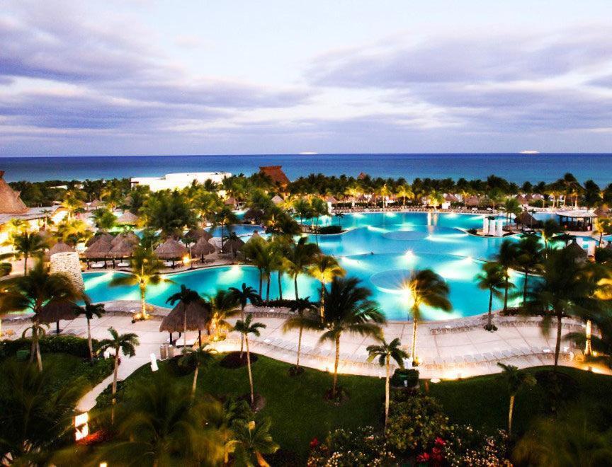 Resort Grand Luxxe Vidanta *