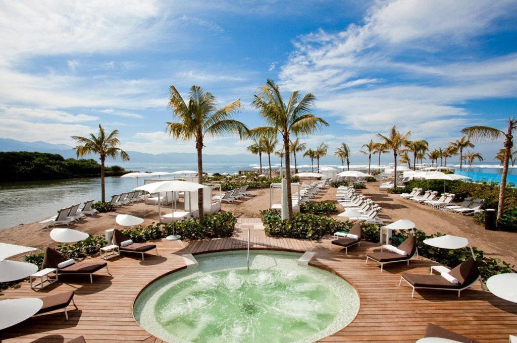 Grand Luxxe Vidanta Resort *