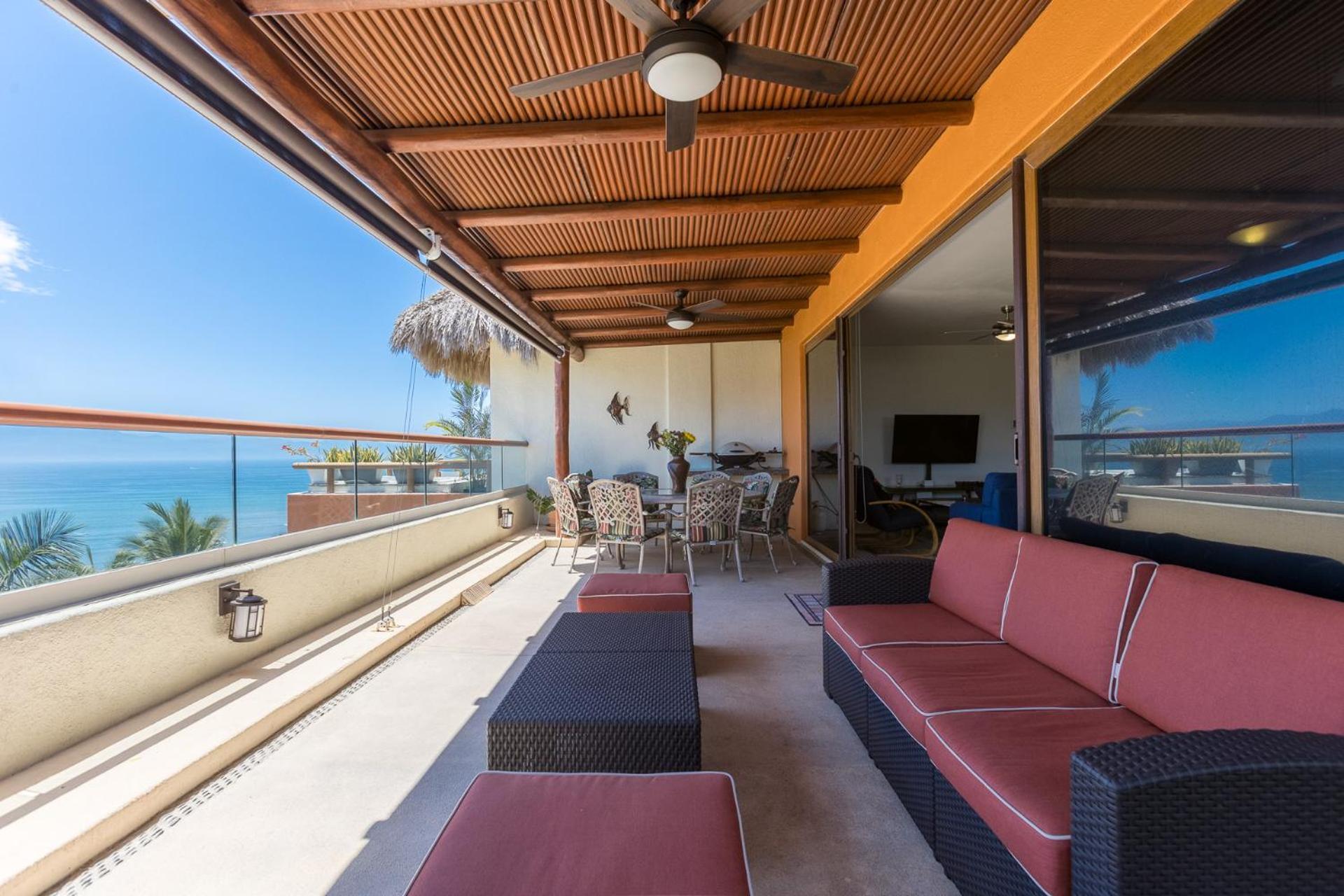 Stunning Two-level Ocean View