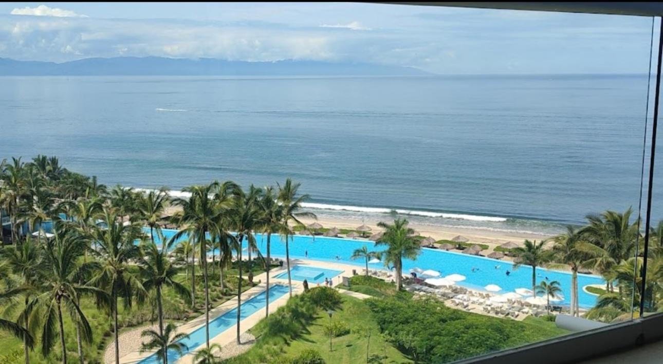 An Iconic Beachfront Apartment- Peninsula Apartamento *