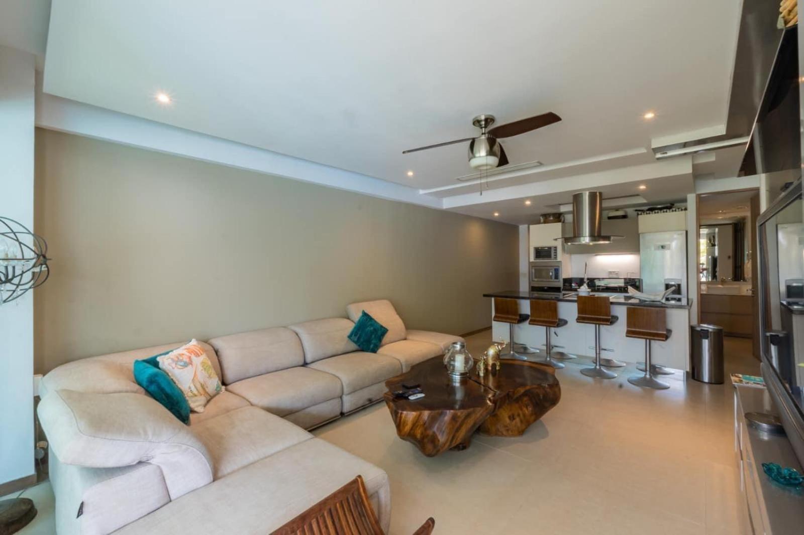 An Iconic Beachfront Apartment- Peninsula Apartamento *
