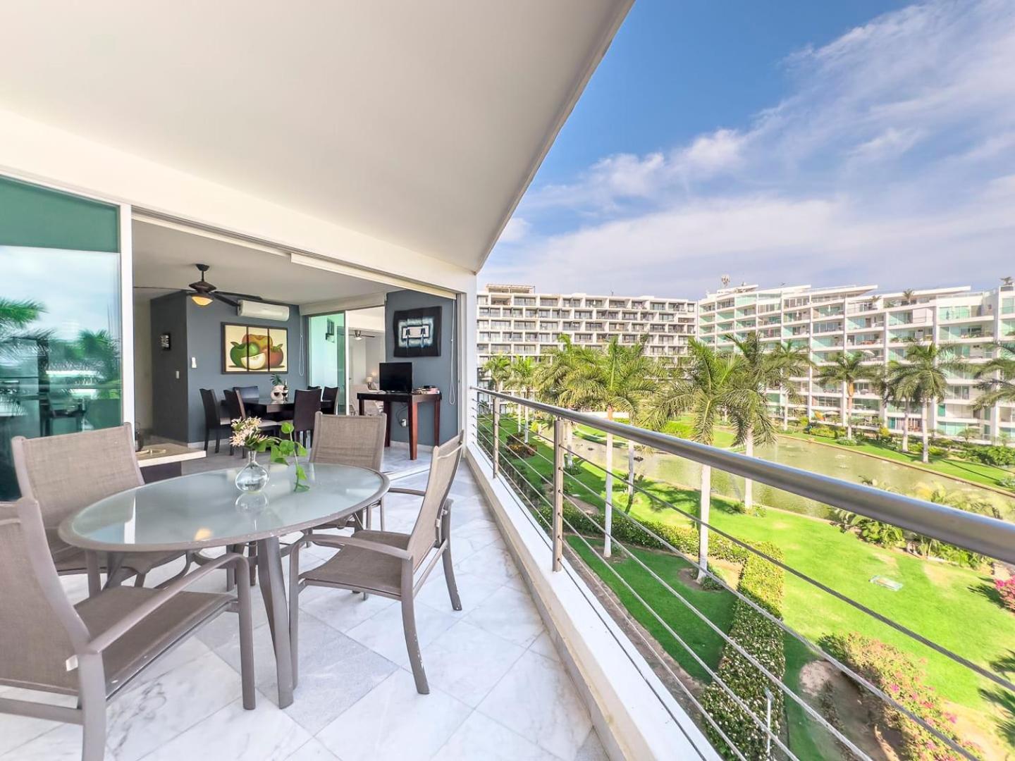 Apartamento Aria Beachfront Luxury New Vallarta *