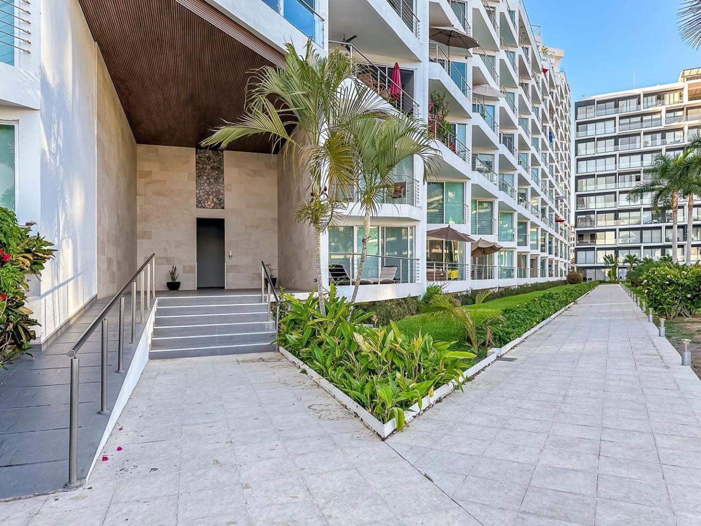 Aria Beachfront Luxury New Vallarta