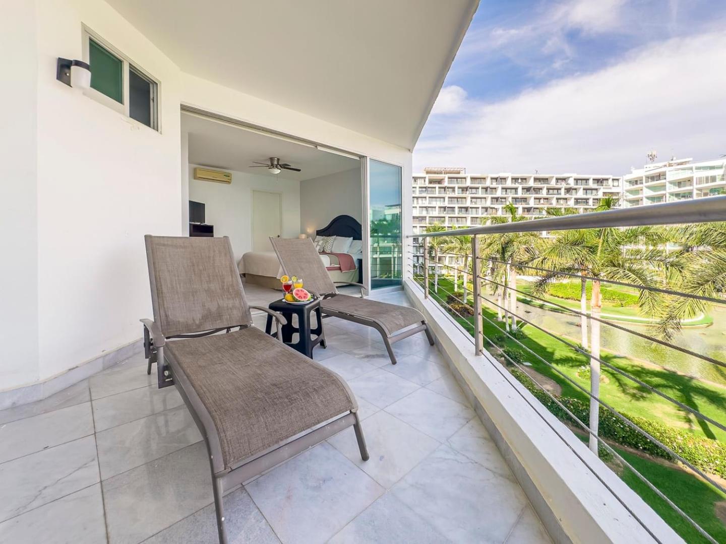 Aria Beachfront Luxury New Vallarta
