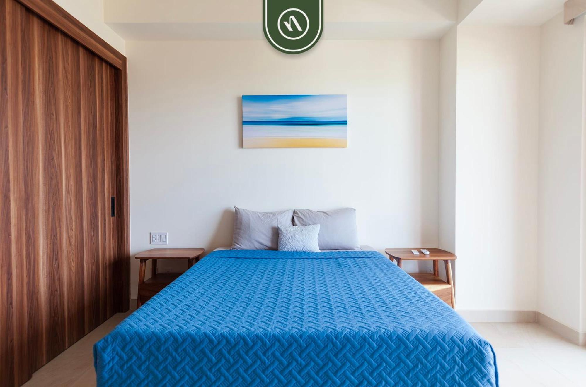 Brand New 2 Bedroom With Amazing Rooftop Pool