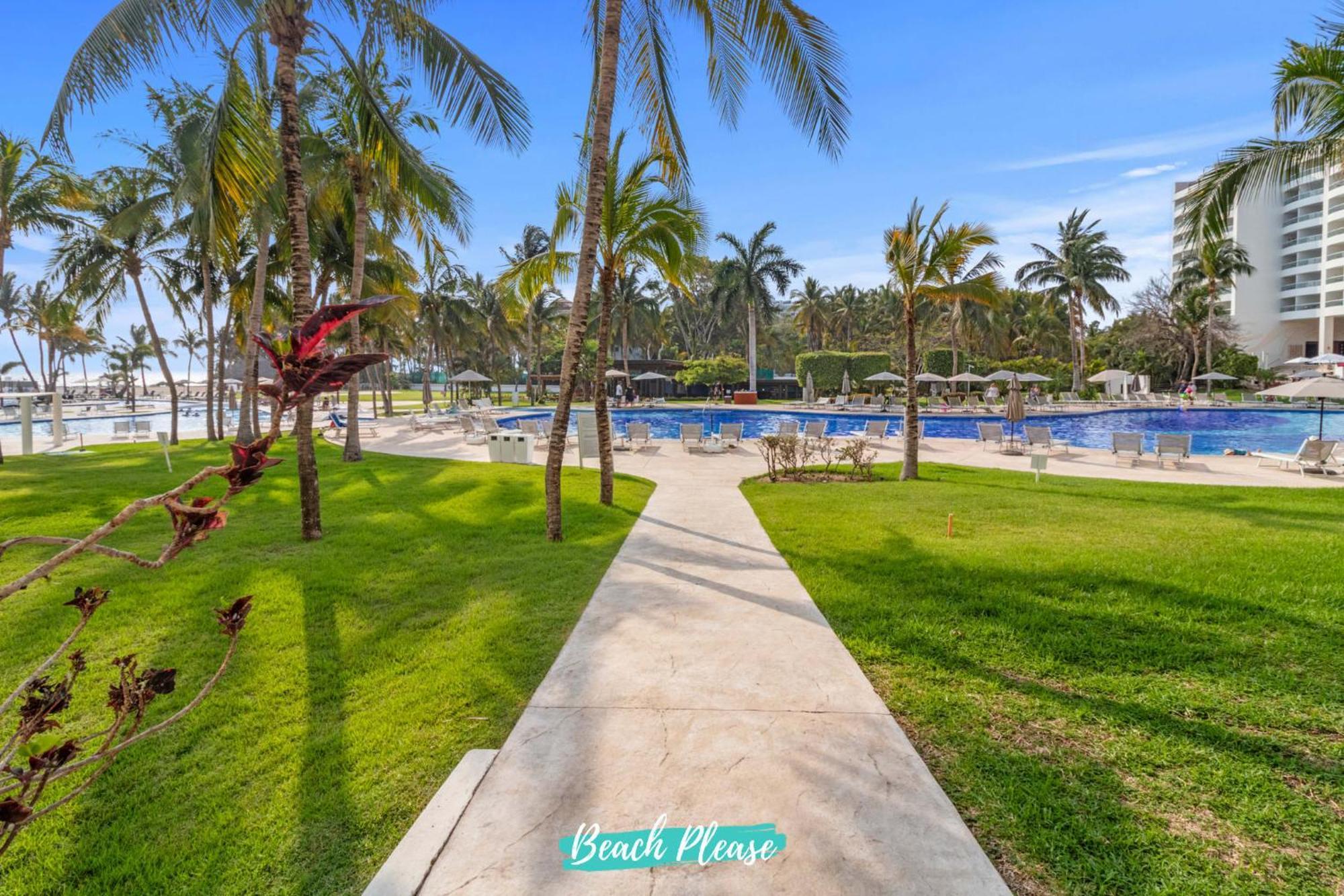 Villamagna - Beachfront Retreat With Oceanviews Apartamento