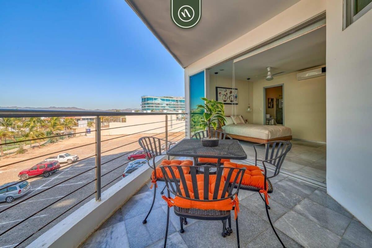 2br With Private Balcony - Access Apartamento *