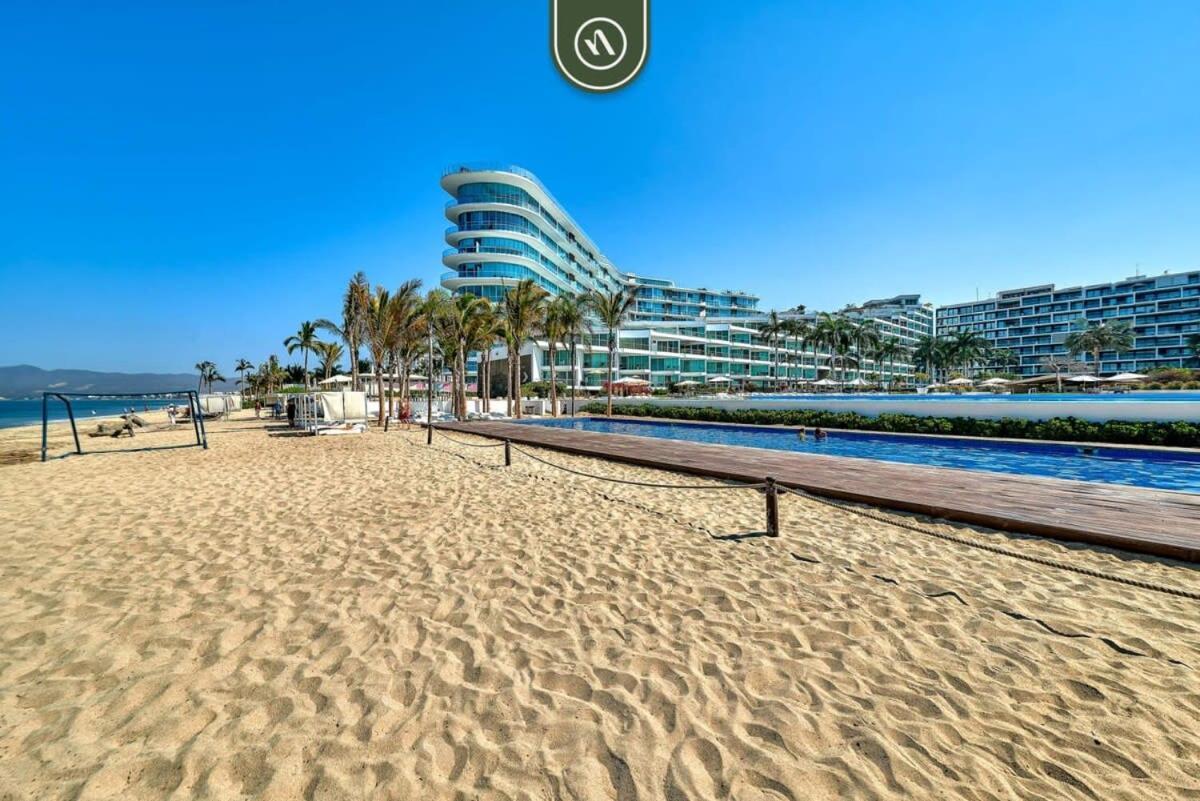 2br With Private Balcony - Access *