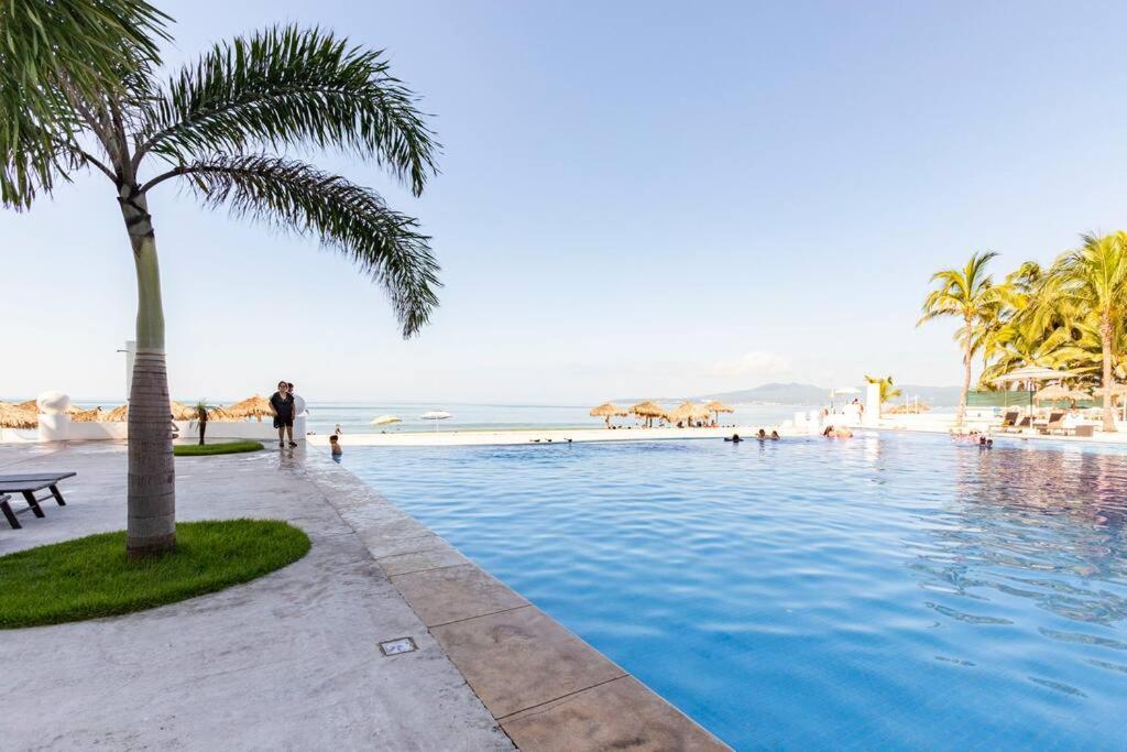 Departamento Frente A Playa En Nuevo Vallarta