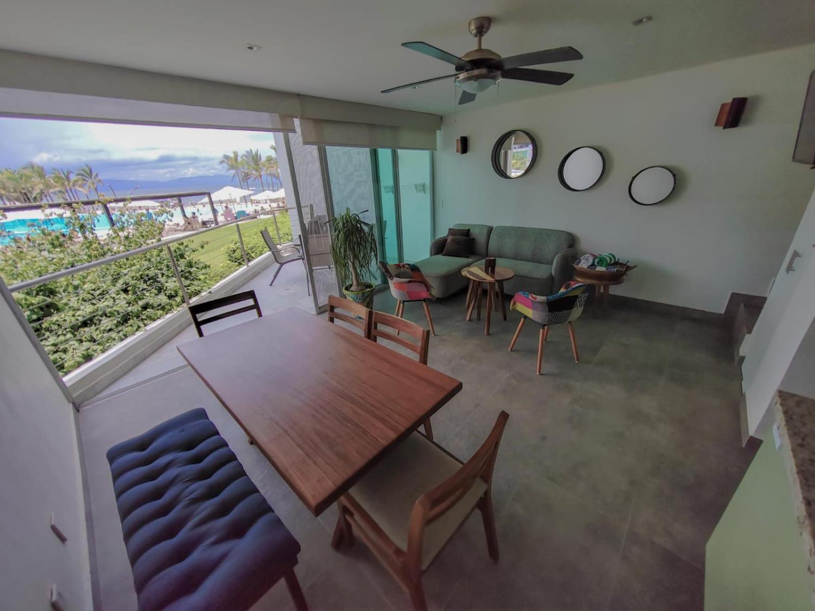 Beachfront Bliss At Aria Ocean Flamingos *