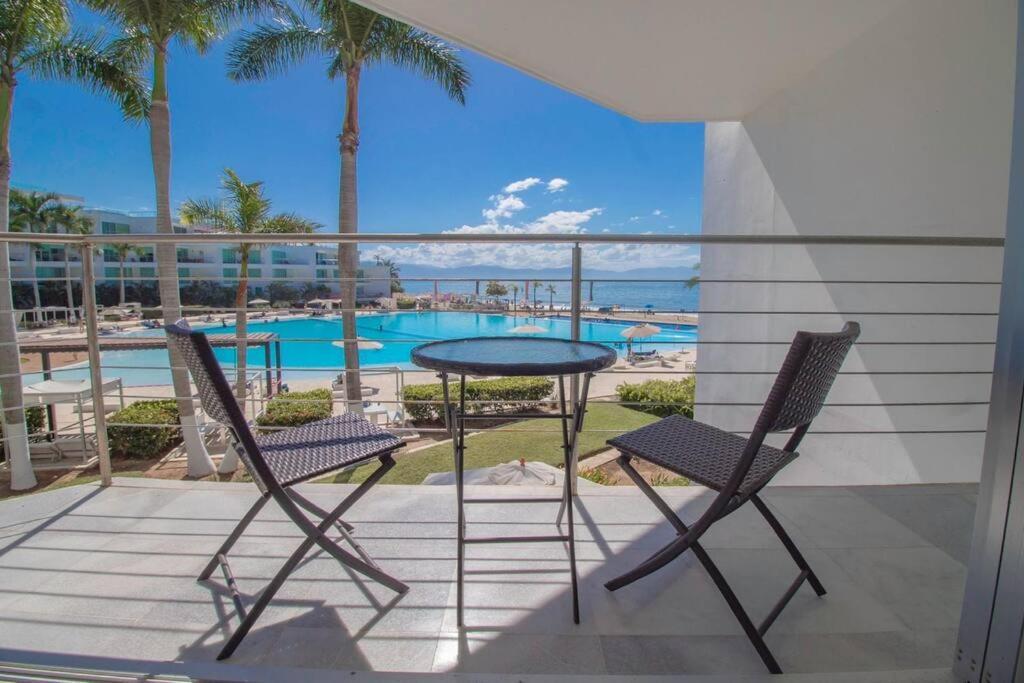 Beachfront Bliss At Aria Ocean Flamingos Apartamento Nuevo Vallarta
