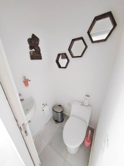 Beachfront Bliss At Aria Ocean Flamingos Apartamento