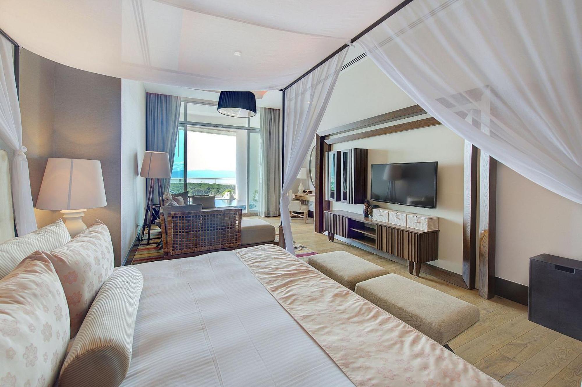 The Grand Luxxe Four Bedroom Oceanview 5* Nuevo Vallarta