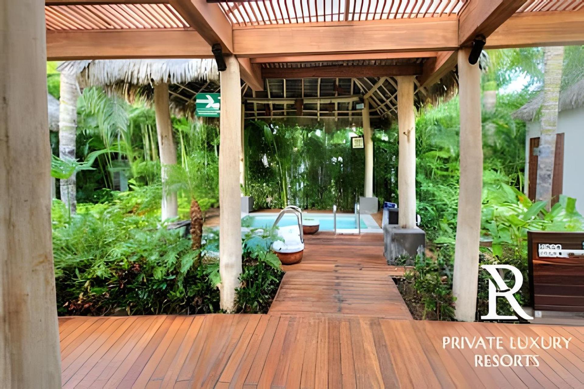 Grand Mayan Two Bedroom - Resort 5*