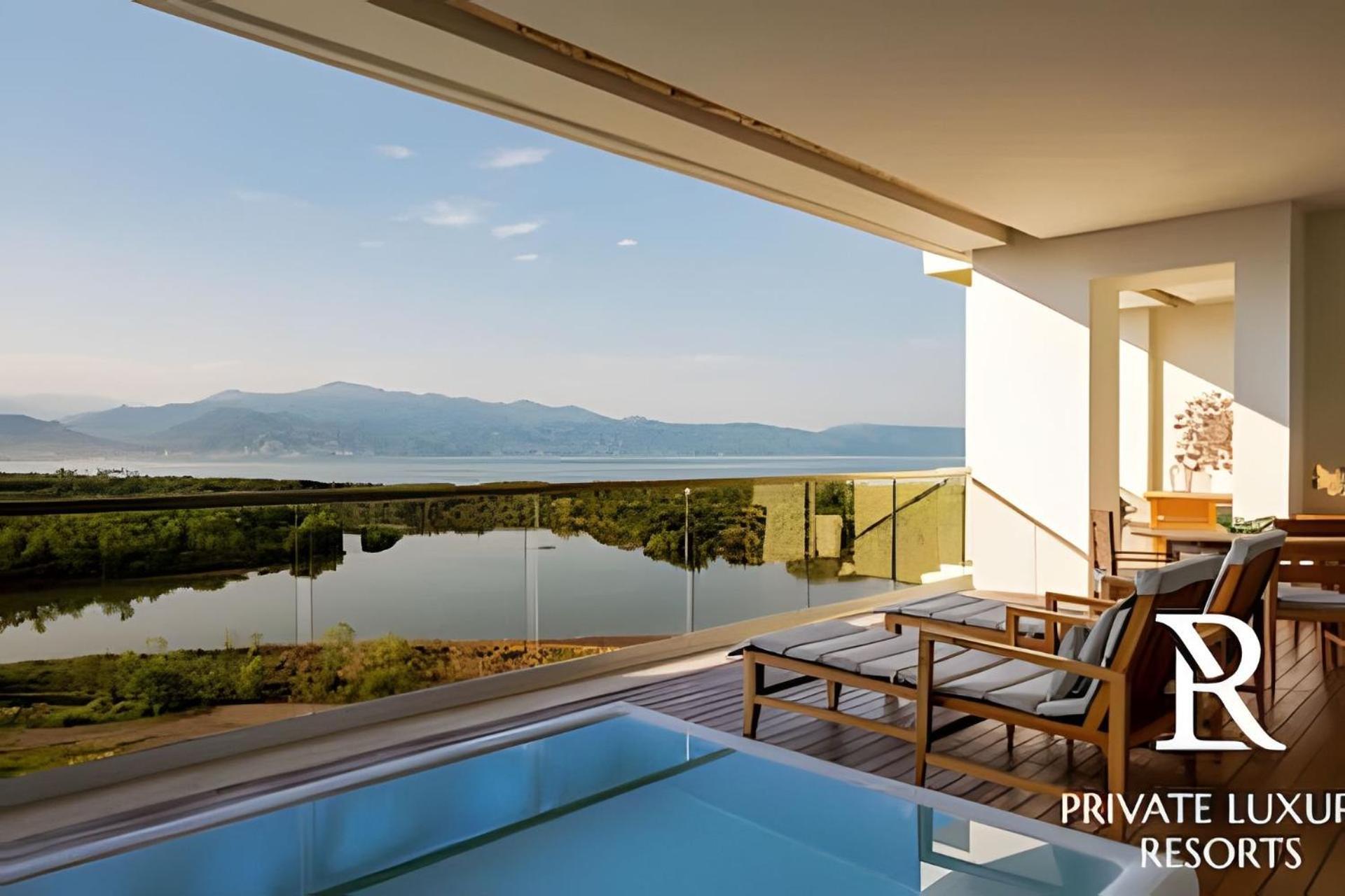 Grand Luxxe - Two Bedroom Spa Resort