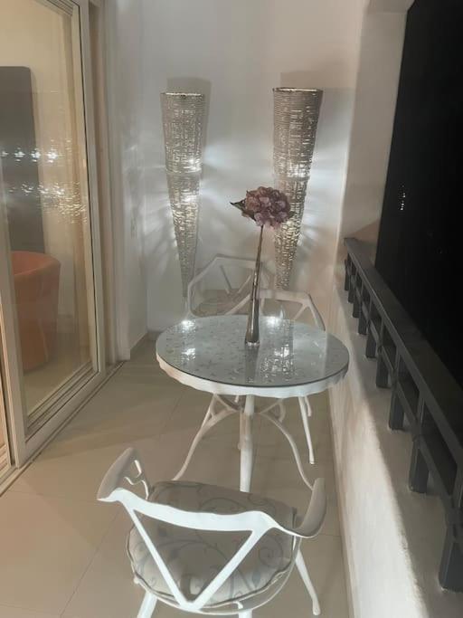 Taheima Vip Apartamento *