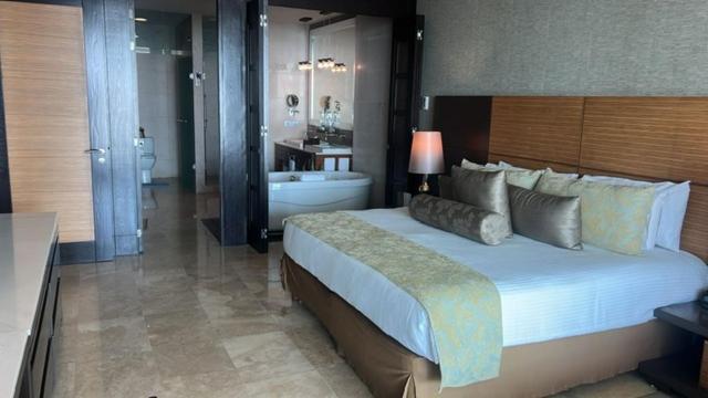 Grand Luxxe 2 16 Parties Golf Massages 2 Gym Apartamento *