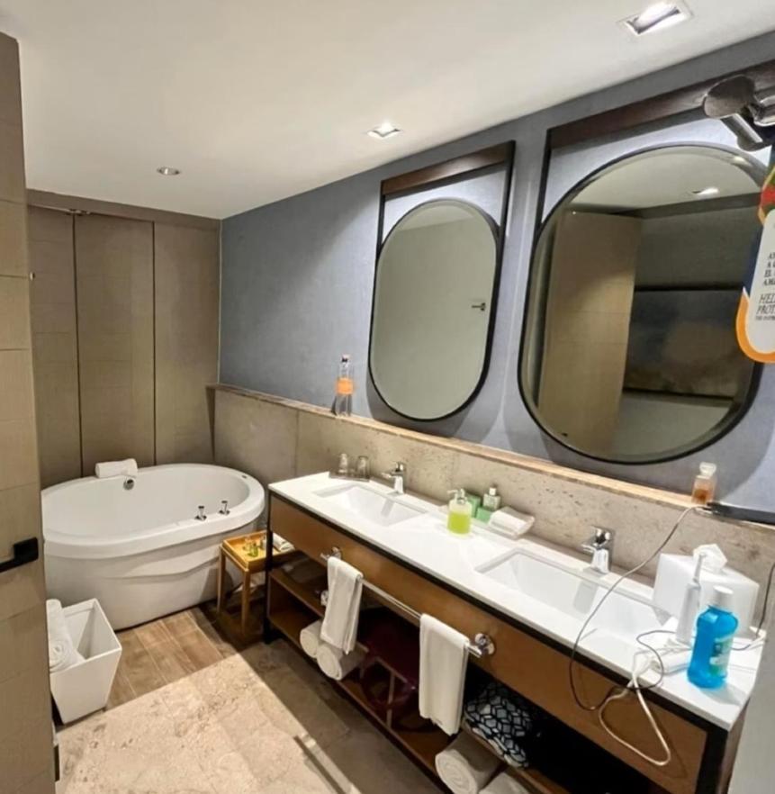 2 Bedroom Grand Mayan Deluxxe Ocean Front Vip Access Park & 2x1 Golf Tournament Nuevo Vallarta