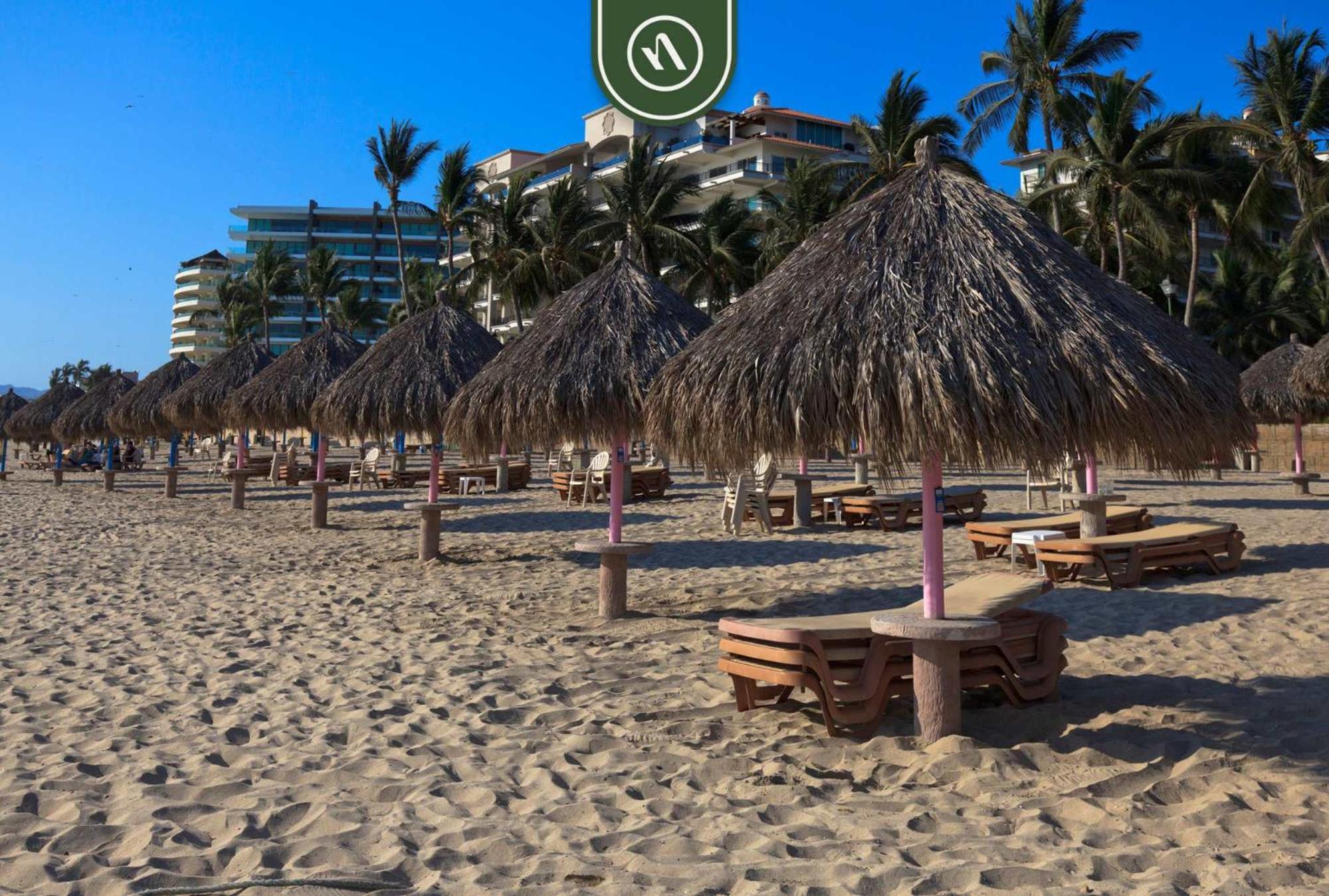 Cozy Beachfront - Club - Pools Apartamento *