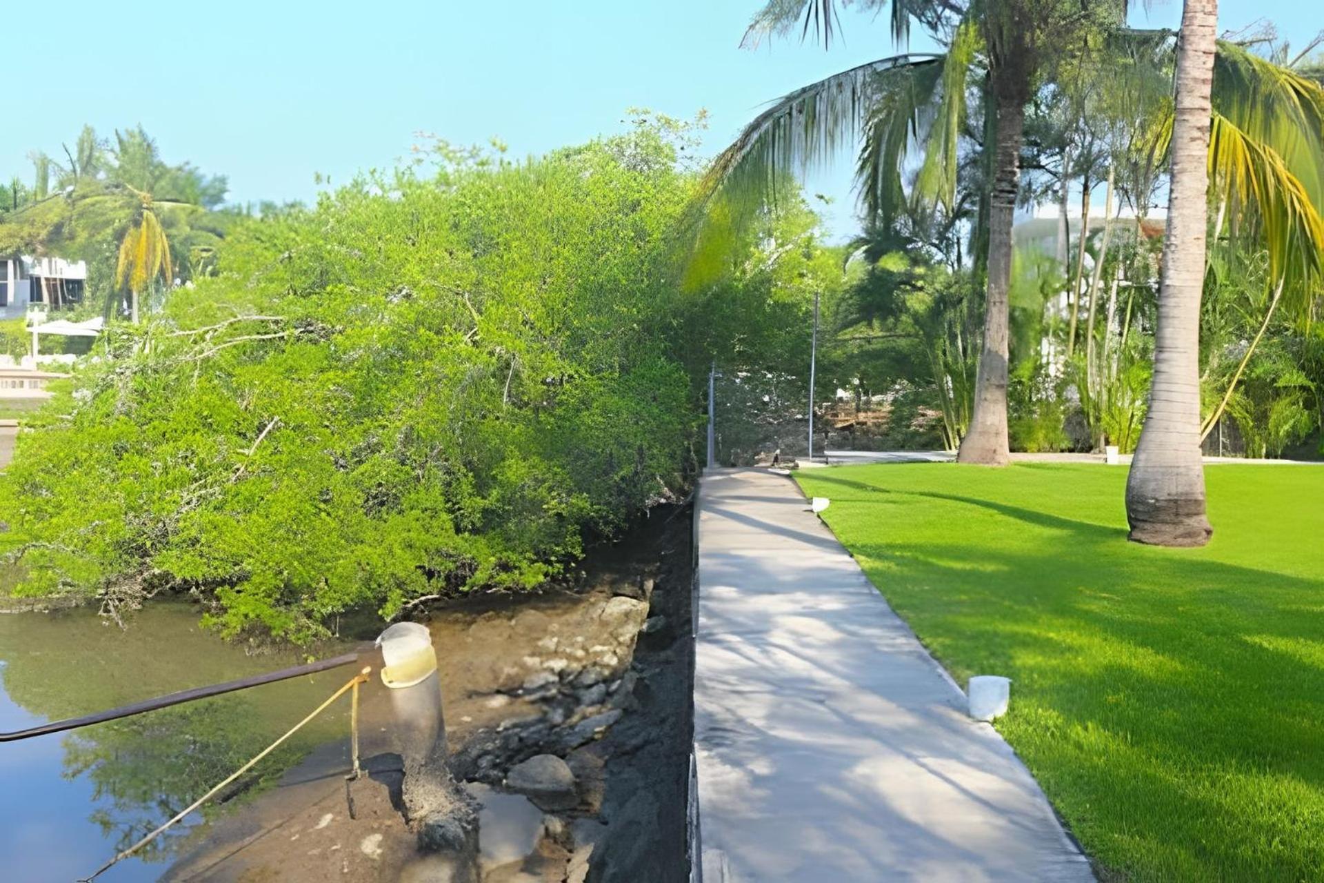 Сasa de vacaciones Casa De Abuelos Con Jardin Y Vista Al Canal
