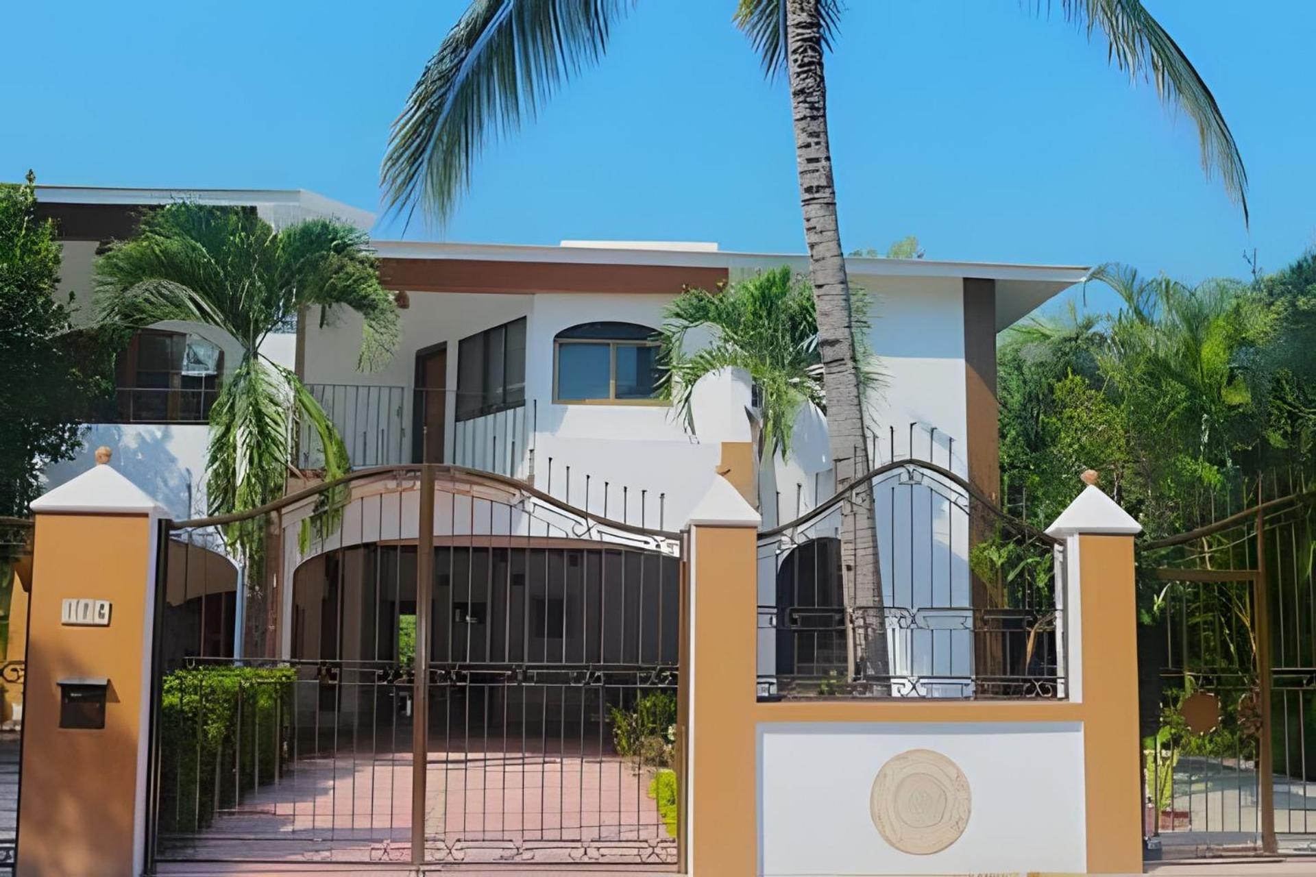 Casa De Abuelos Con Jardin Y Vista Al Canal Сasa de vacaciones *