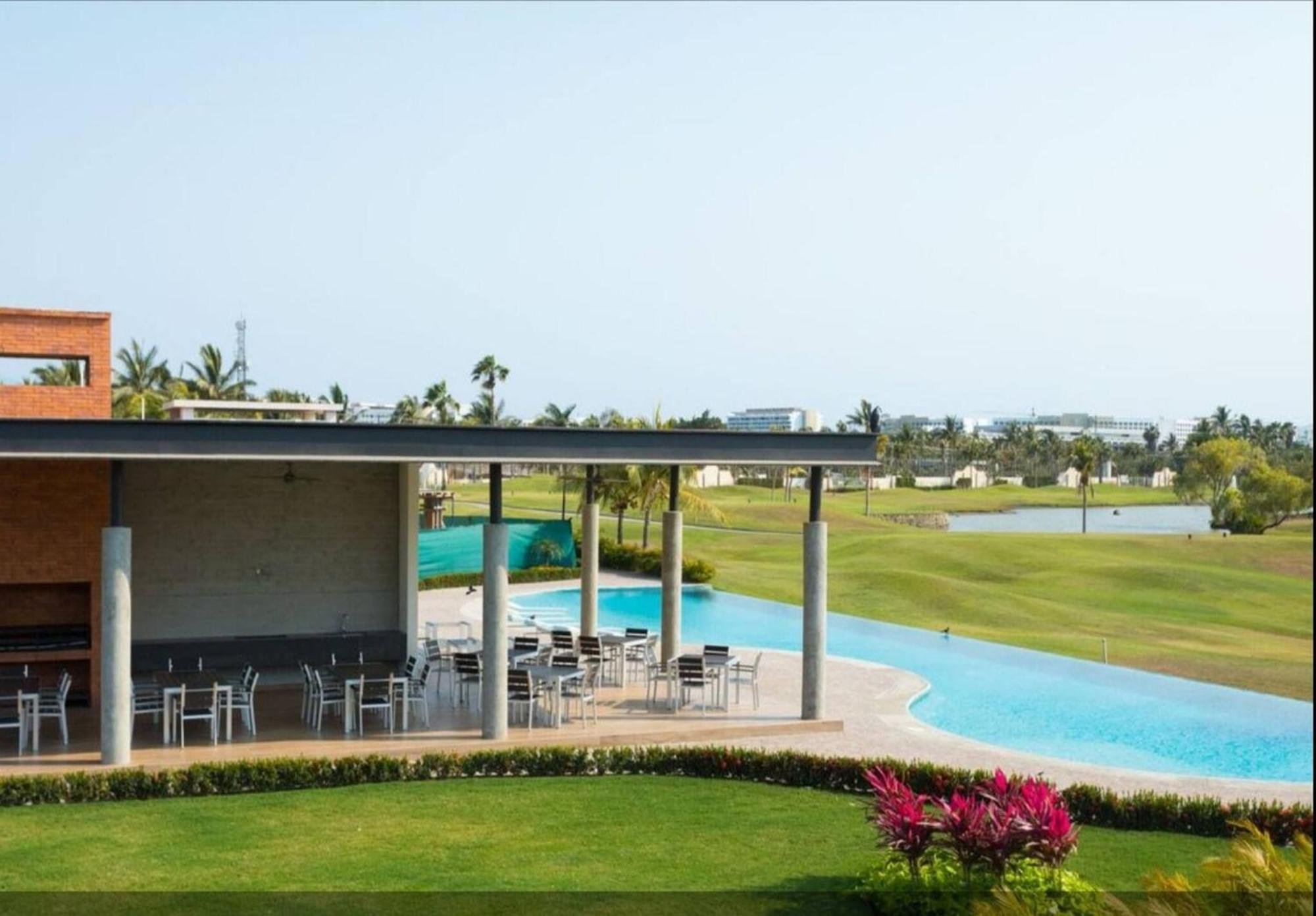 New Deluxe , Golf Club, Punta Cala 208 Villa Nuevo Vallarta