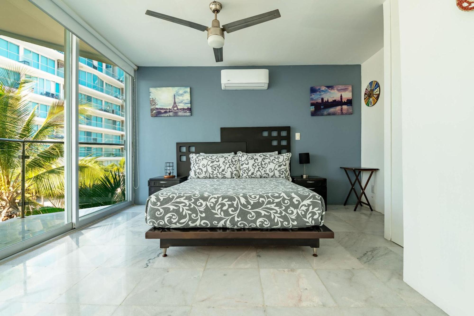 Beachfront Duplex With Multiple Pools - Beachclub Apartamento Nuevo Vallarta