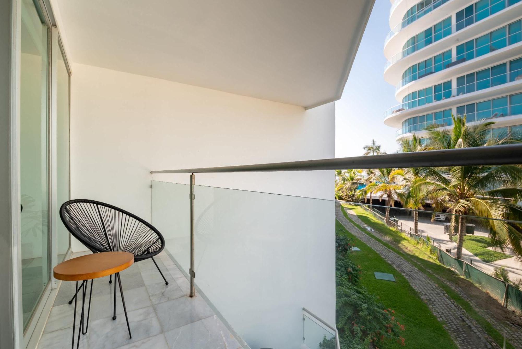 Apartamento Beachfront Duplex With Multiple Pools - Beachclub