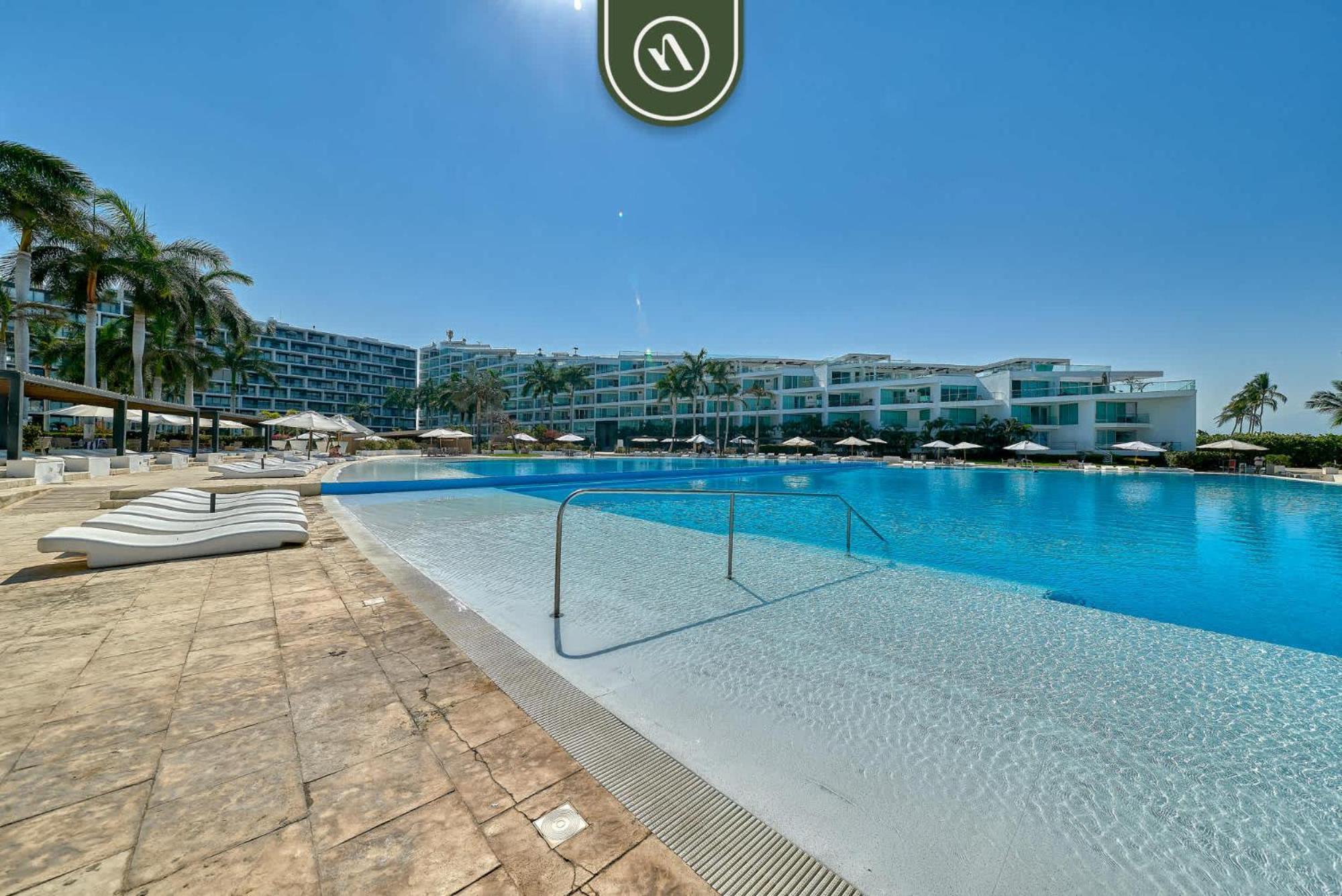 2br In - Access *
