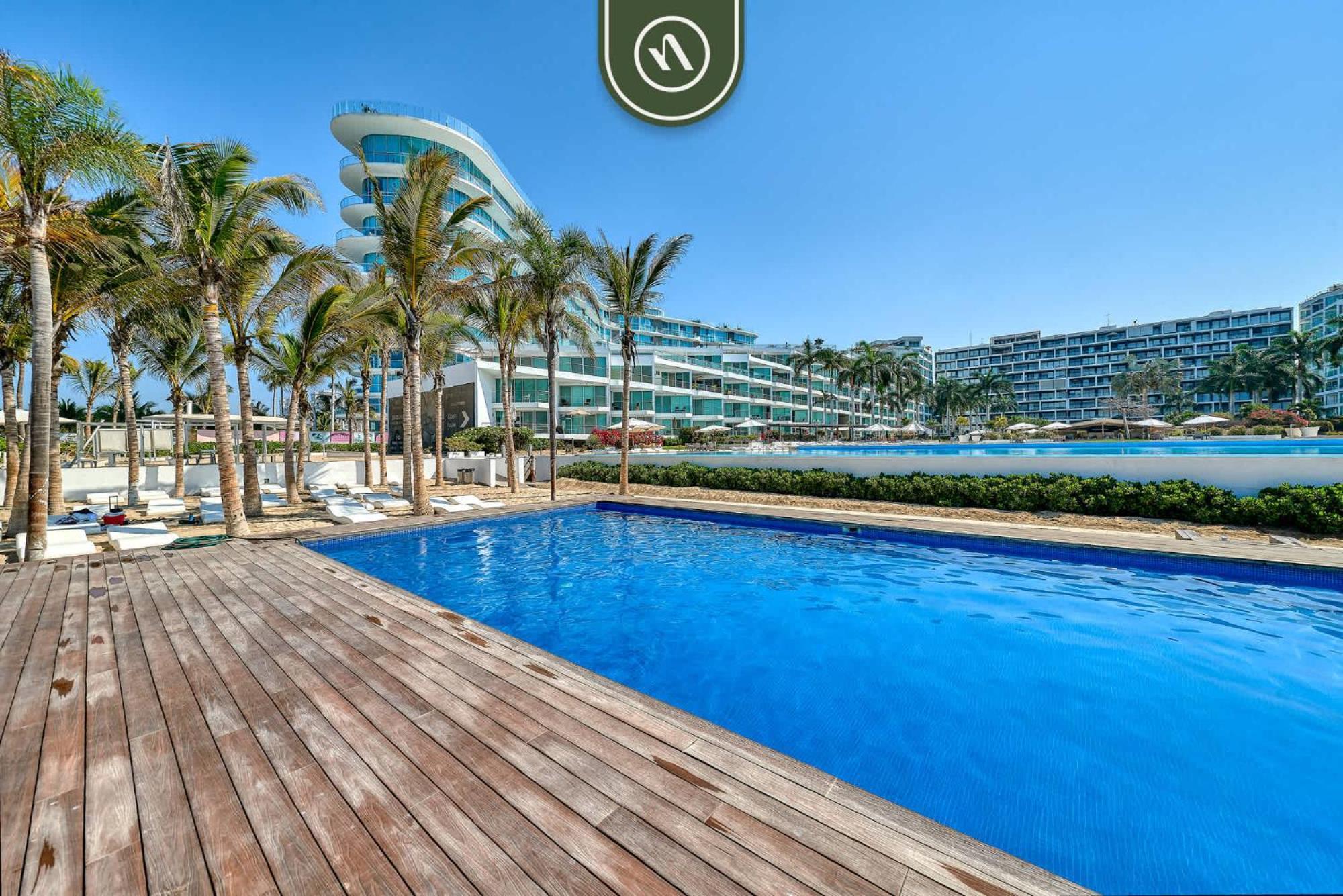 2br In - Access *