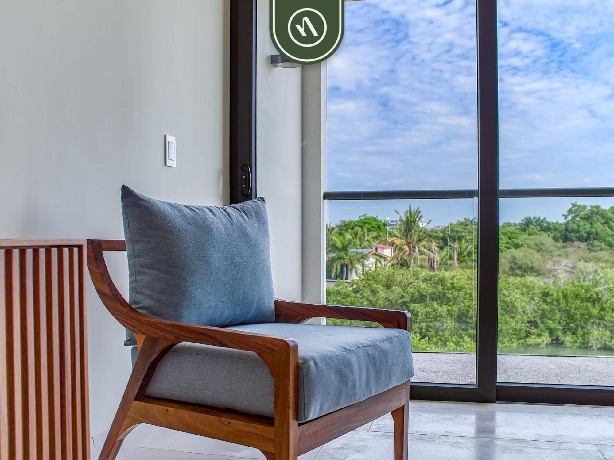 Luxury With Canal View - Near
