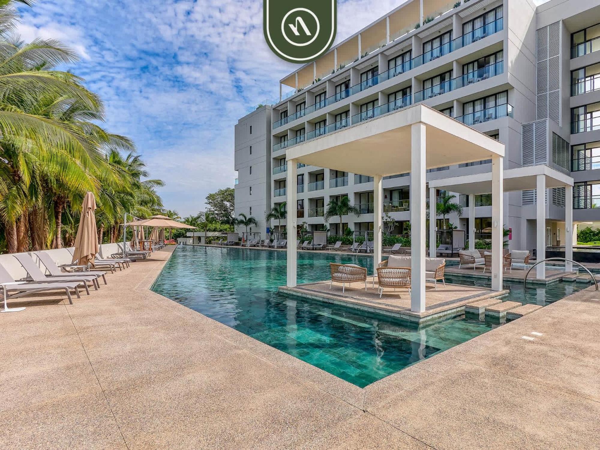 Luxury With Canal View - Near