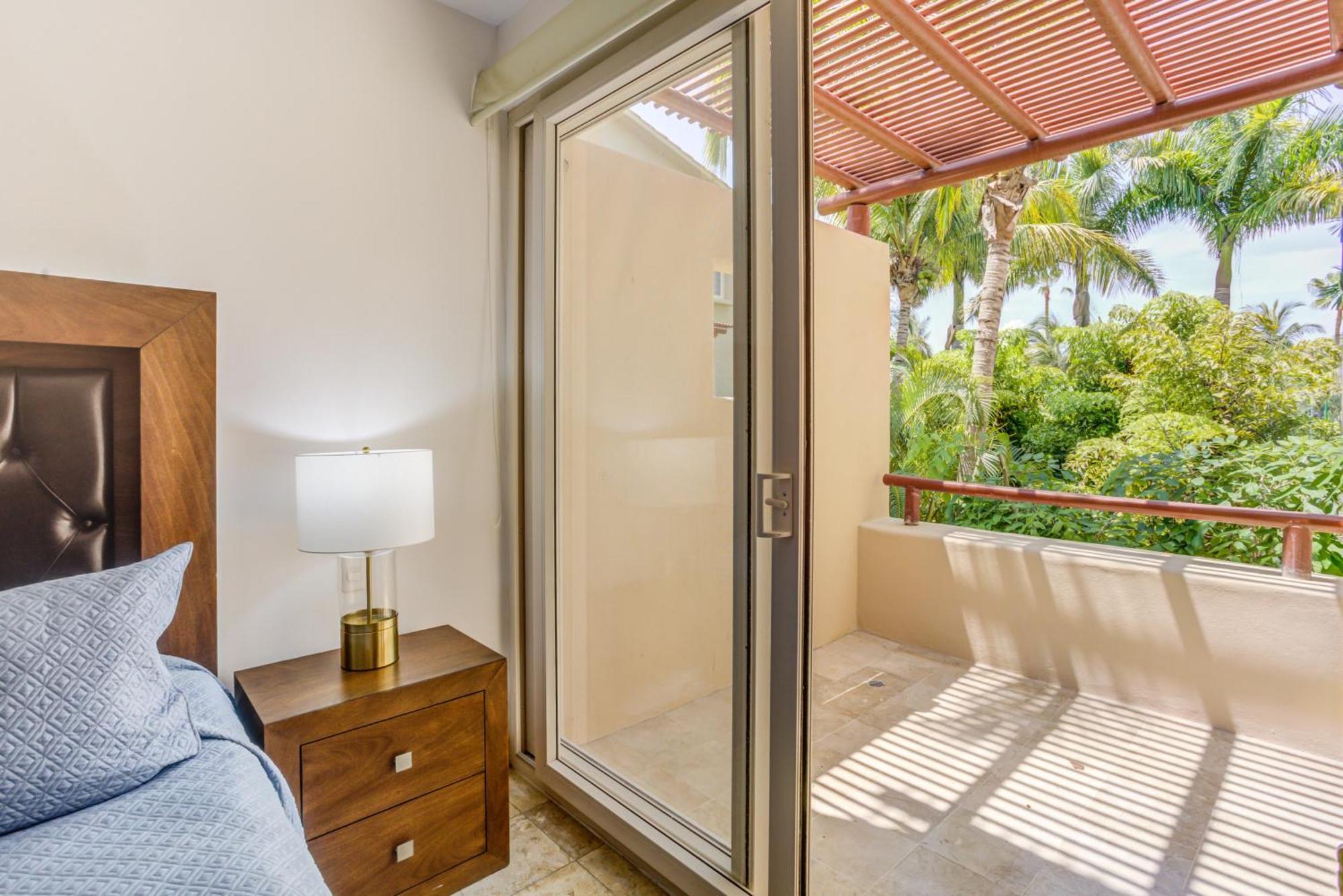 El Tigre, Isla Palmares With Balcony & Shared Pool * Nuevo Vallarta
