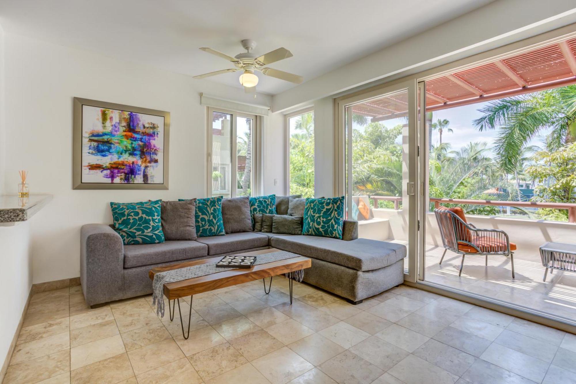 El Tigre, Isla Palmares With Balcony & Shared Pool