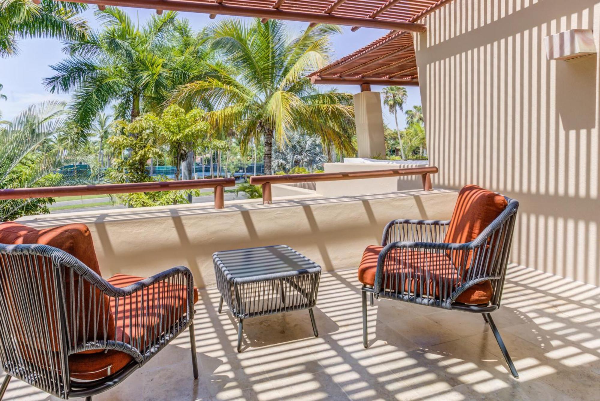 El Tigre, Isla Palmares With Balcony & Shared Pool * Nuevo Vallarta