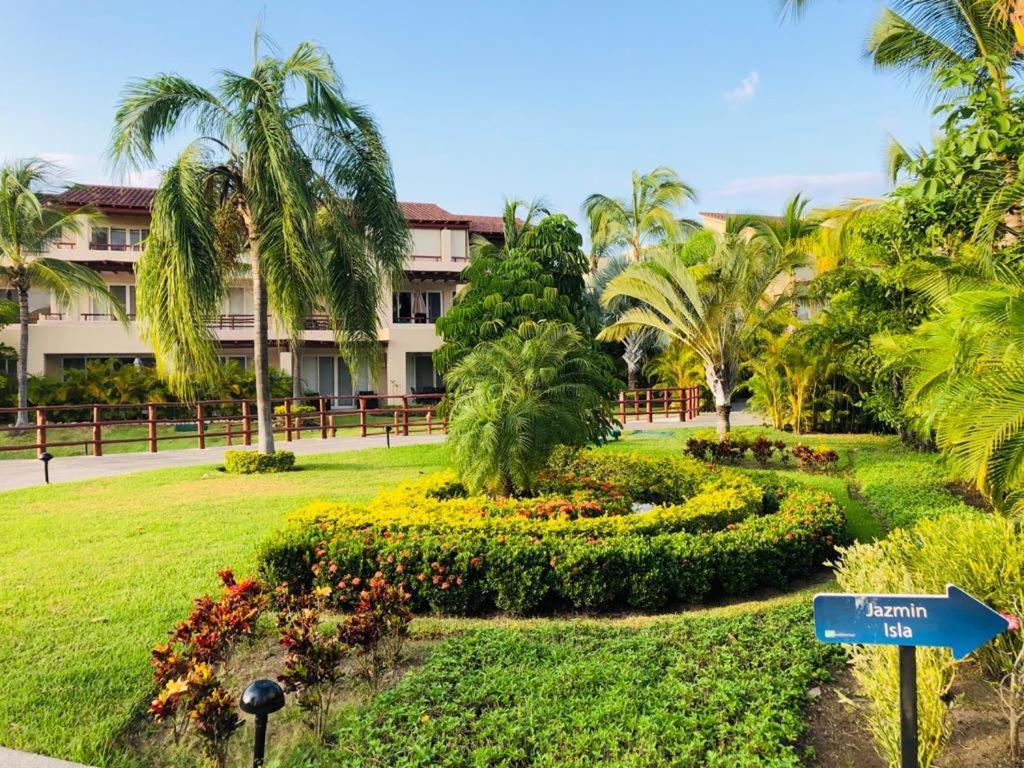 El Tigre, Isla Palmares With Balcony & Shared Pool Apartamento