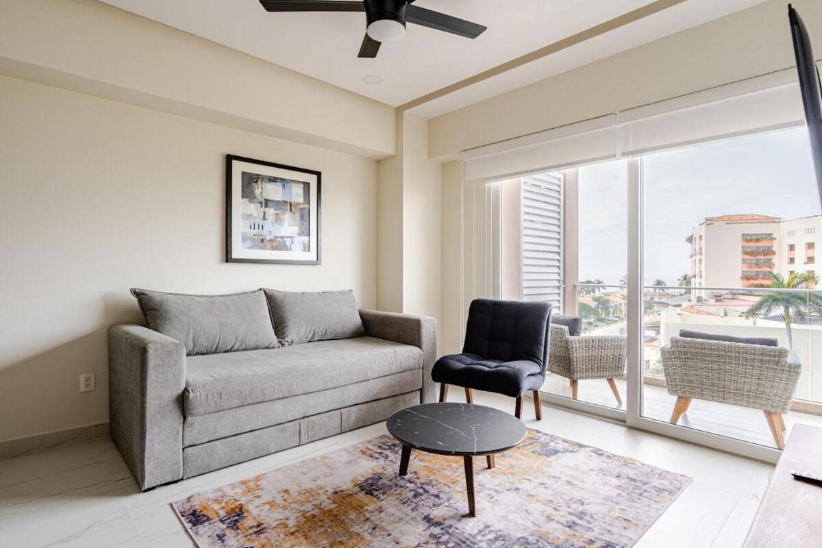 New Luxury In Exclusive Area! Apartamento