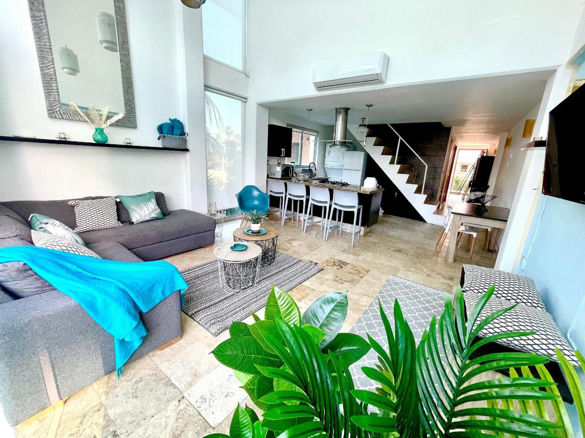 Depto 2 Pisos, Vista Alberca. A 50 Mts Del Mar Apartamento Nuevo Vallarta