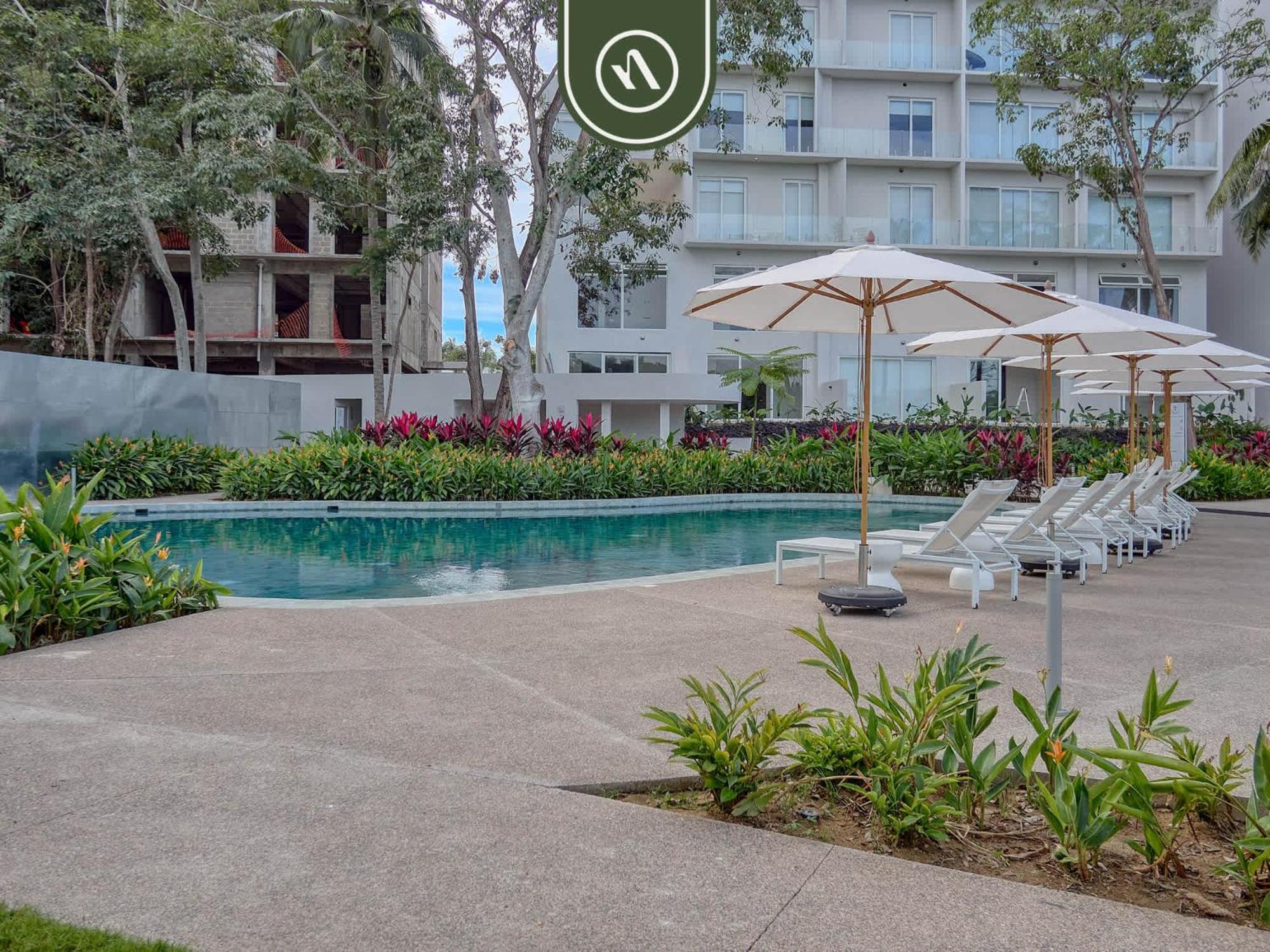 Luxury 2 Bedroom Near Beaches - Pools - Gym