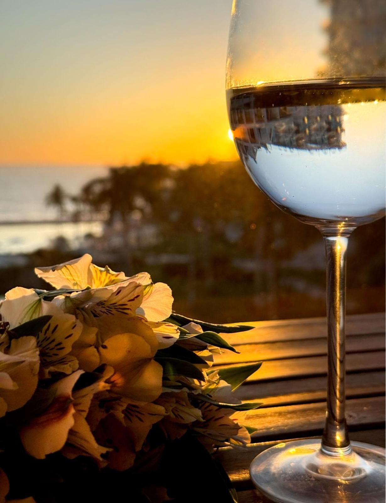 Restyle: Ocean Front + Pool Apartamento *