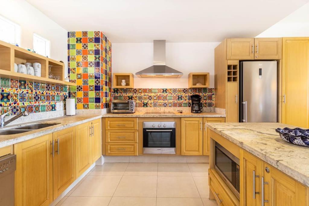 Your Luxury Oasis At Taheima Apartamento *