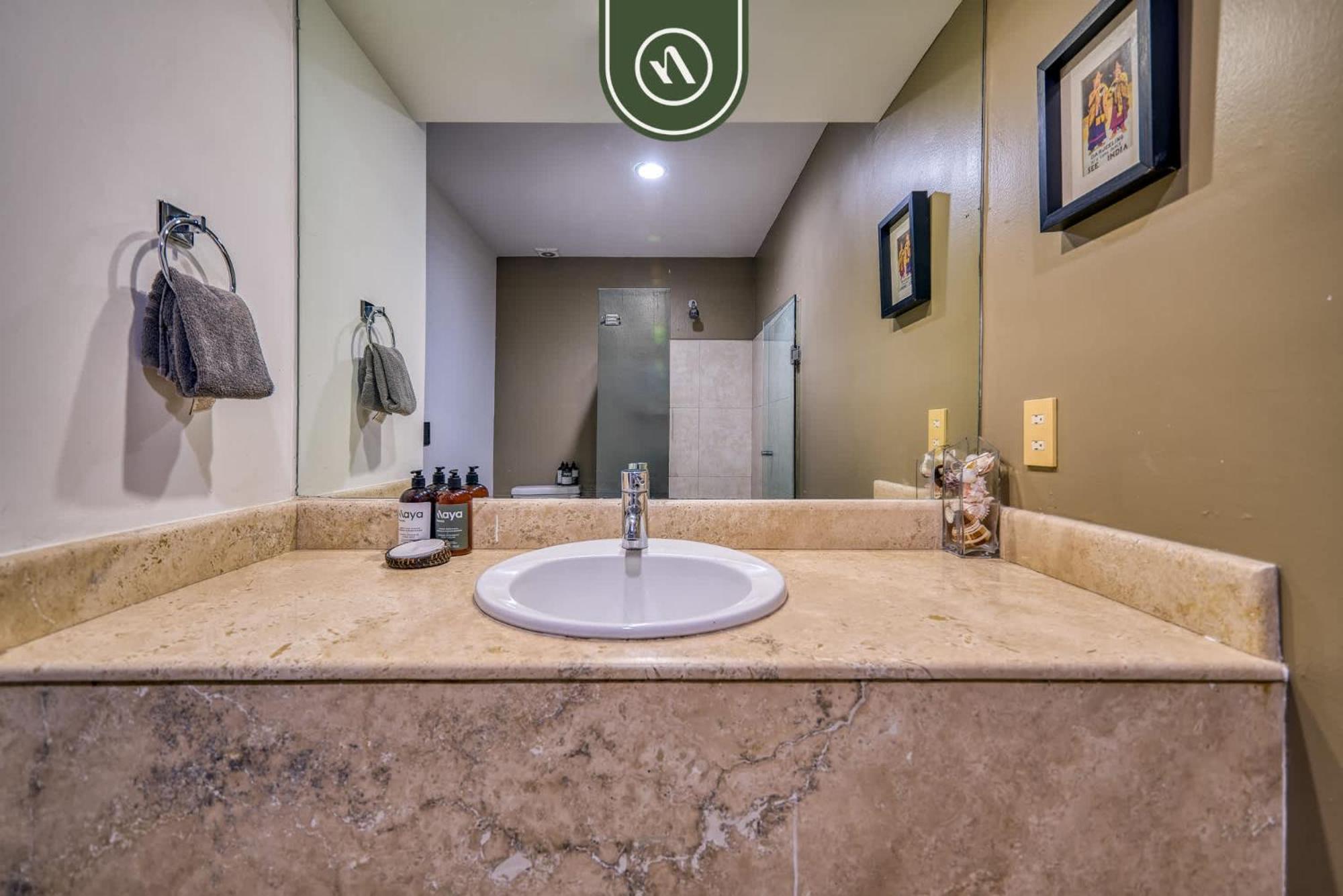 Oceanfron 4 Bedroom - - Wyndham Pool *