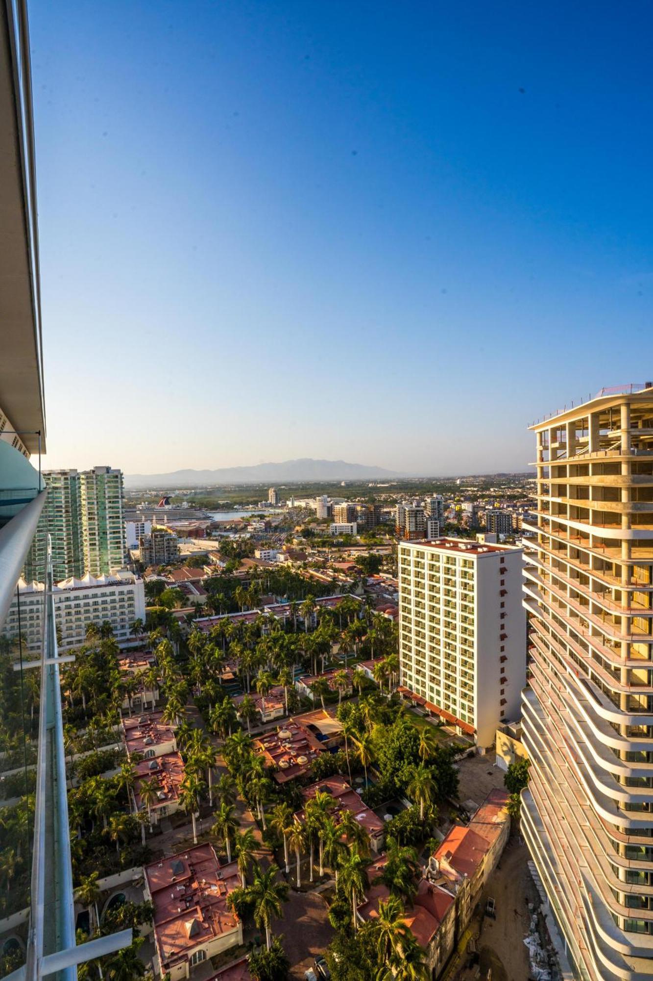 Peninsula Puerto Vallarta Apartamento *