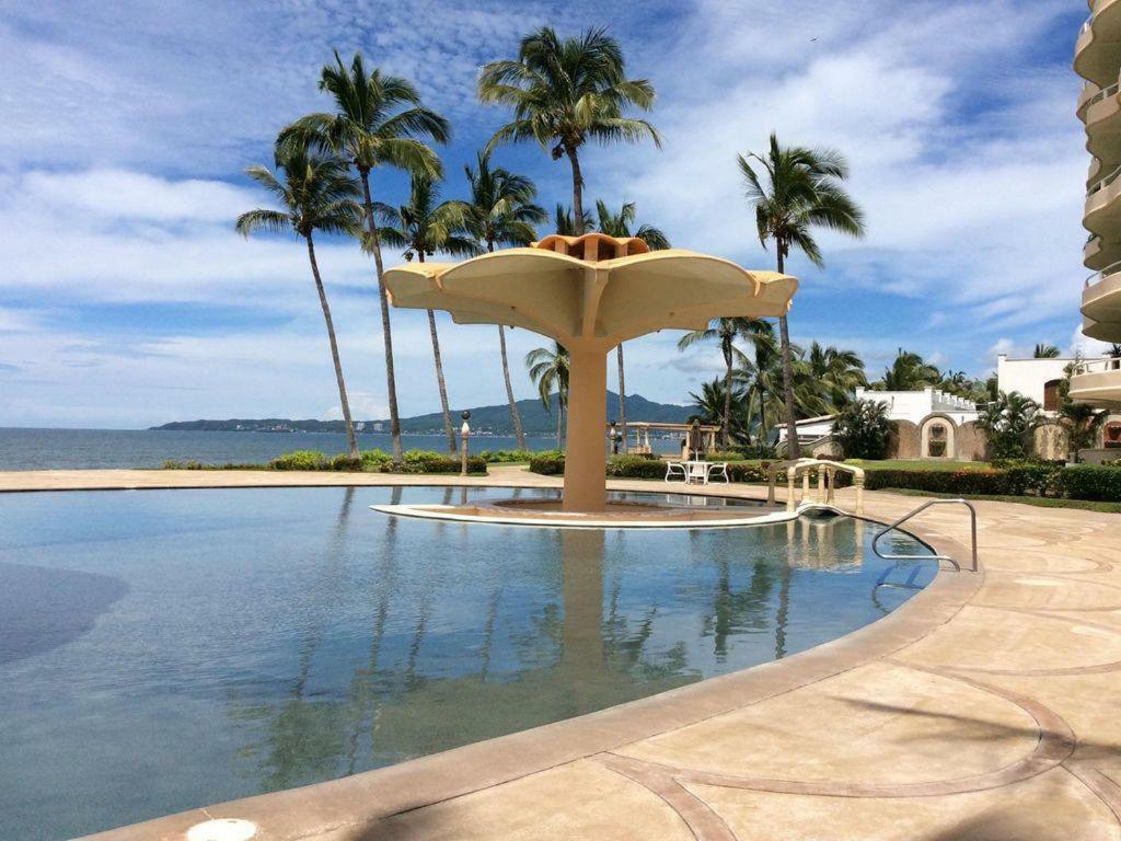 Quinta Del Mar Oceanfront Condo- Penthouse With Roof Top Patio Holiday home