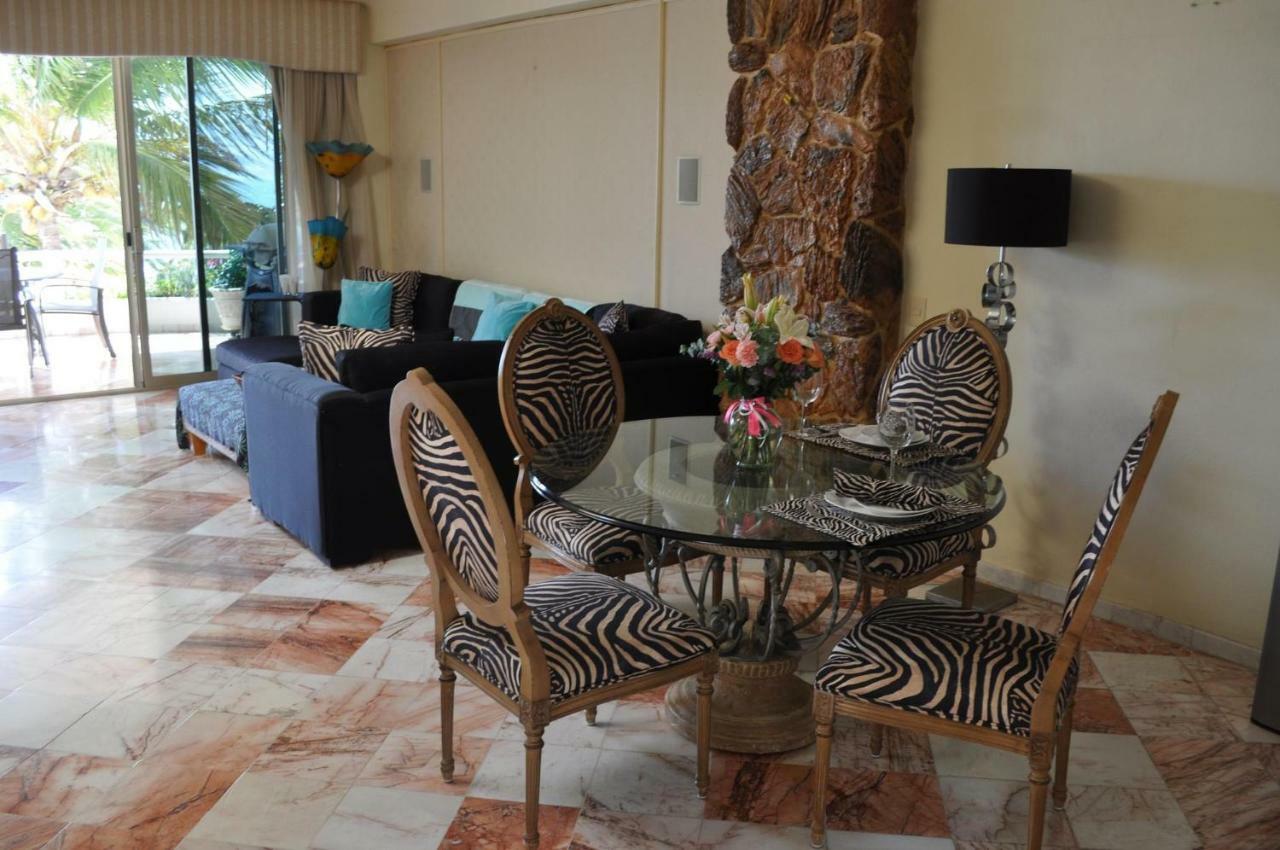 Quinta Del Mar Oceanfront Condo- Penthouse With Roof Top Patio Holiday home *