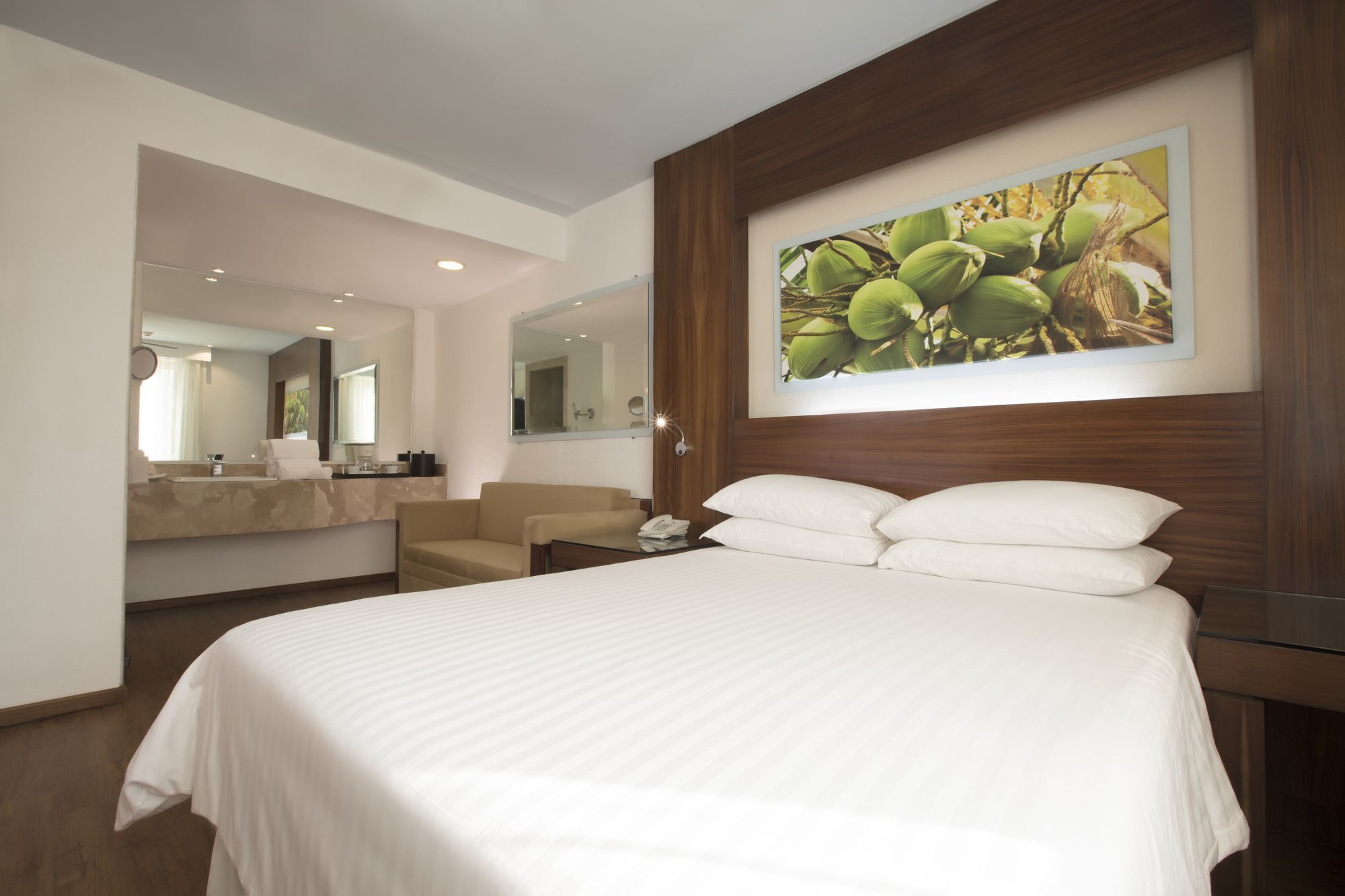 Krystal Grand Resort