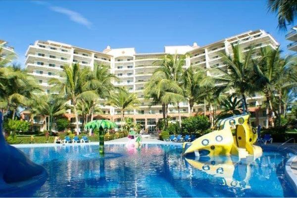 2 Bed 2 Bath, Condo at Playa Royale 4206, Nuevo Vallarta , Wi-fi *