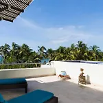 Luxurious Penthouse, Breathtaking Beach View!!!